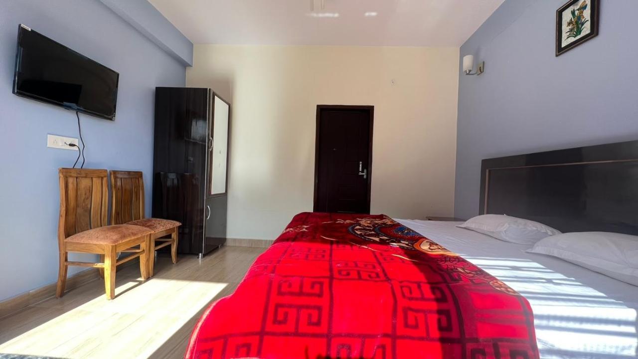 100 Stairs Homestay Mussoorie